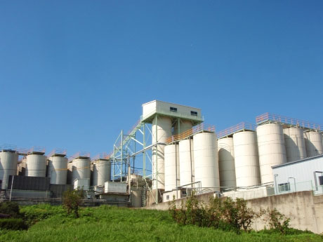 Fermentation tanks