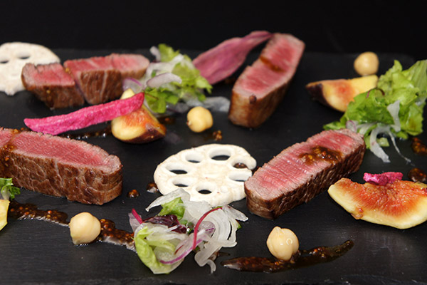 Bifteck WAGYU, sauce moutarde et TAMARI